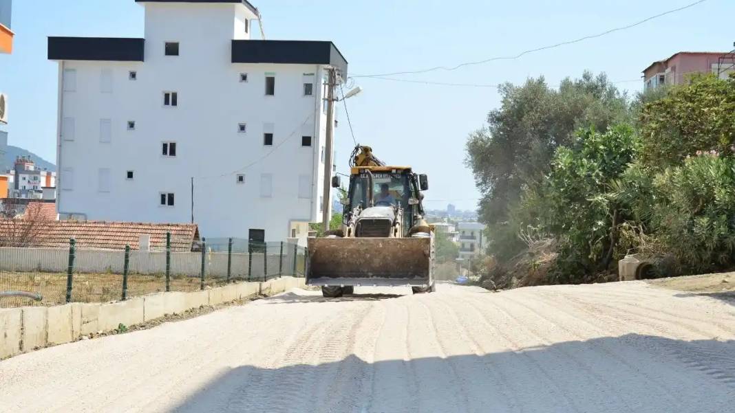 Kumluca’da 2025 Asfalt Etabı Tamamlandı! 12